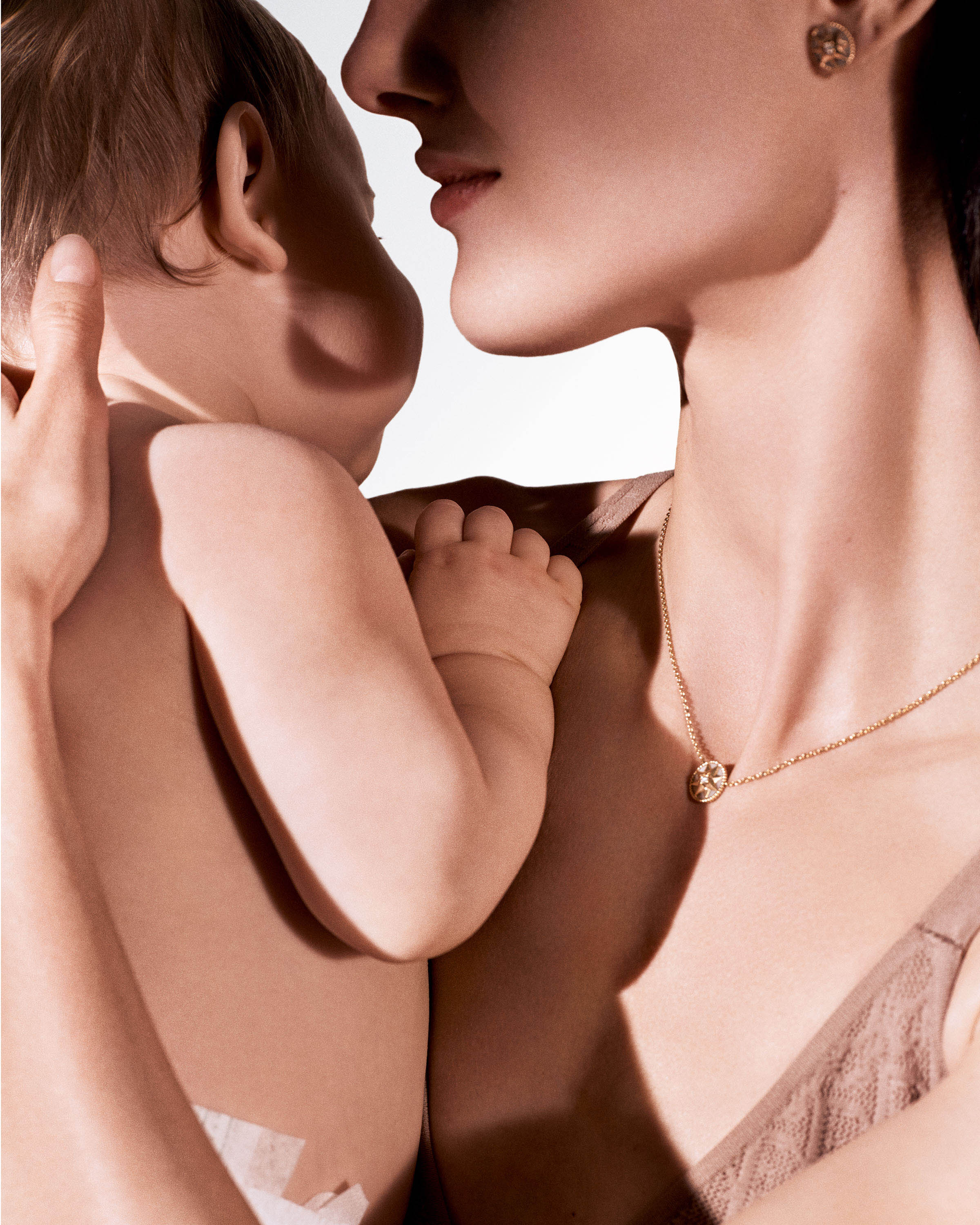 Kissing Light spa treatment for mother and baby